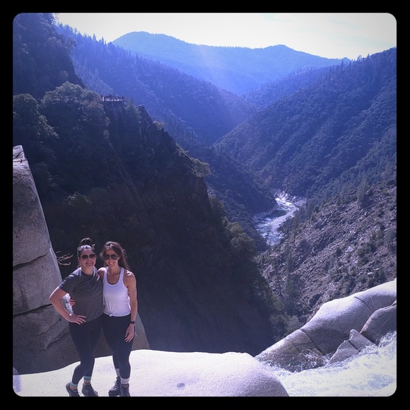 Meet your Posher, Lindsey - Picture 1 of 1